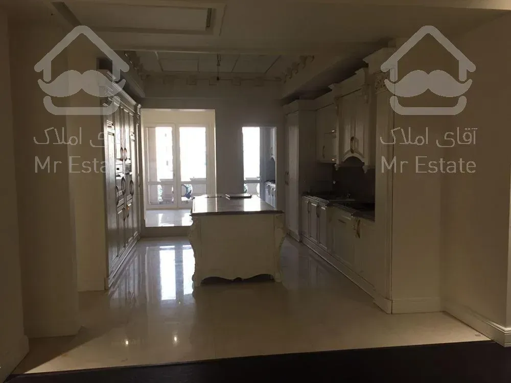 ۴۵۰ متر گلستان شمالی دور از هیاهو