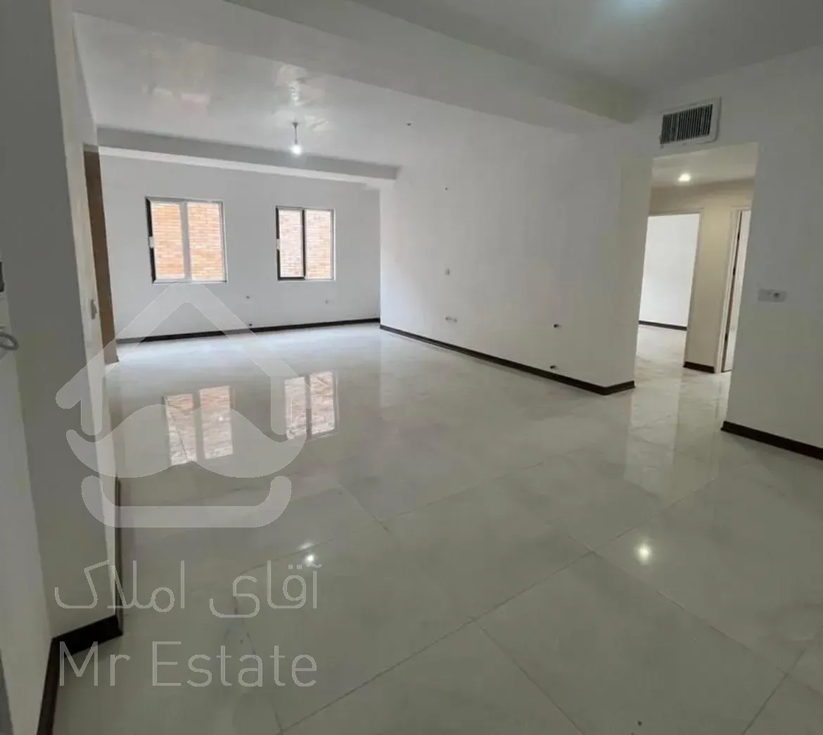 فروش آپارتمان ۱۱۰ متری ارتش ۲ خوابه زرهرن