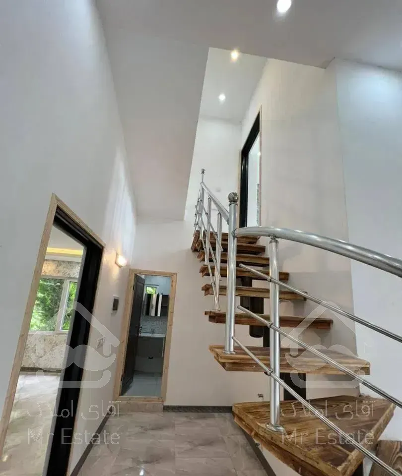 ویلا۱۹۰مترمنطقه‌ امیرآبادجای‌ دنج‌ وشهرکی‌ خوشنشین