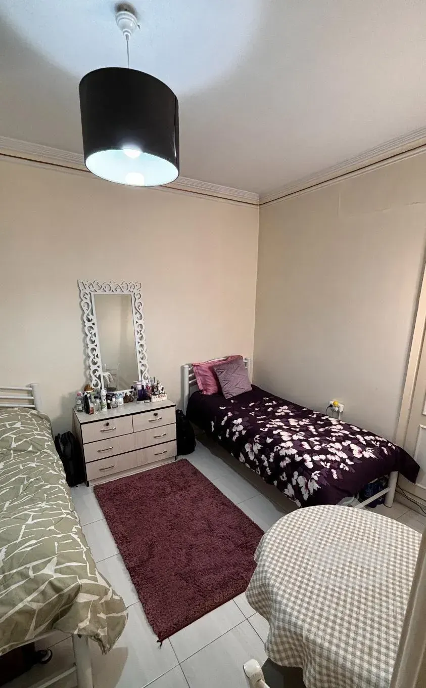 خوابگاه دخترانه وکیل