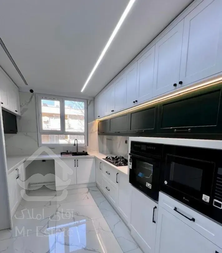 آپارتمان ۱۱۰ متر/۲ خوابه/حوالی کاج(علامه شمالی)