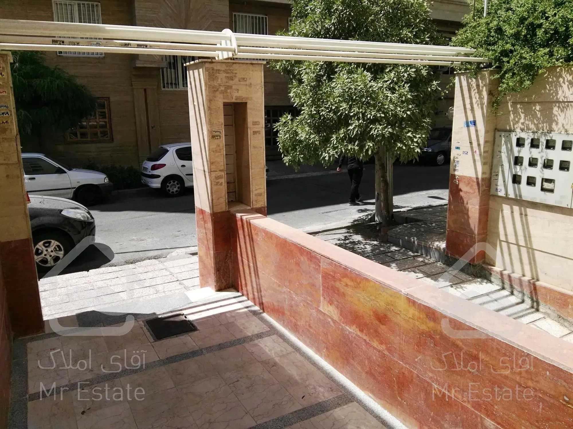 خرید آپارتمان دو خواب بلوار فردوس شرق