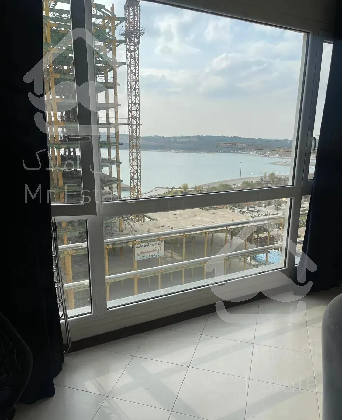 آپارتمان رهن کامل ۱۳۰متر ارکیده پارسیا ویو دریاچه