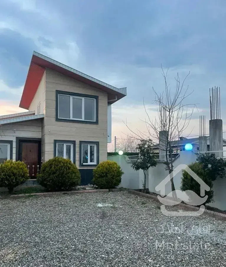 دوبلکس۱۰۰متر زمین ۲۲۰متر بر اصلی خیابان تالش قروق