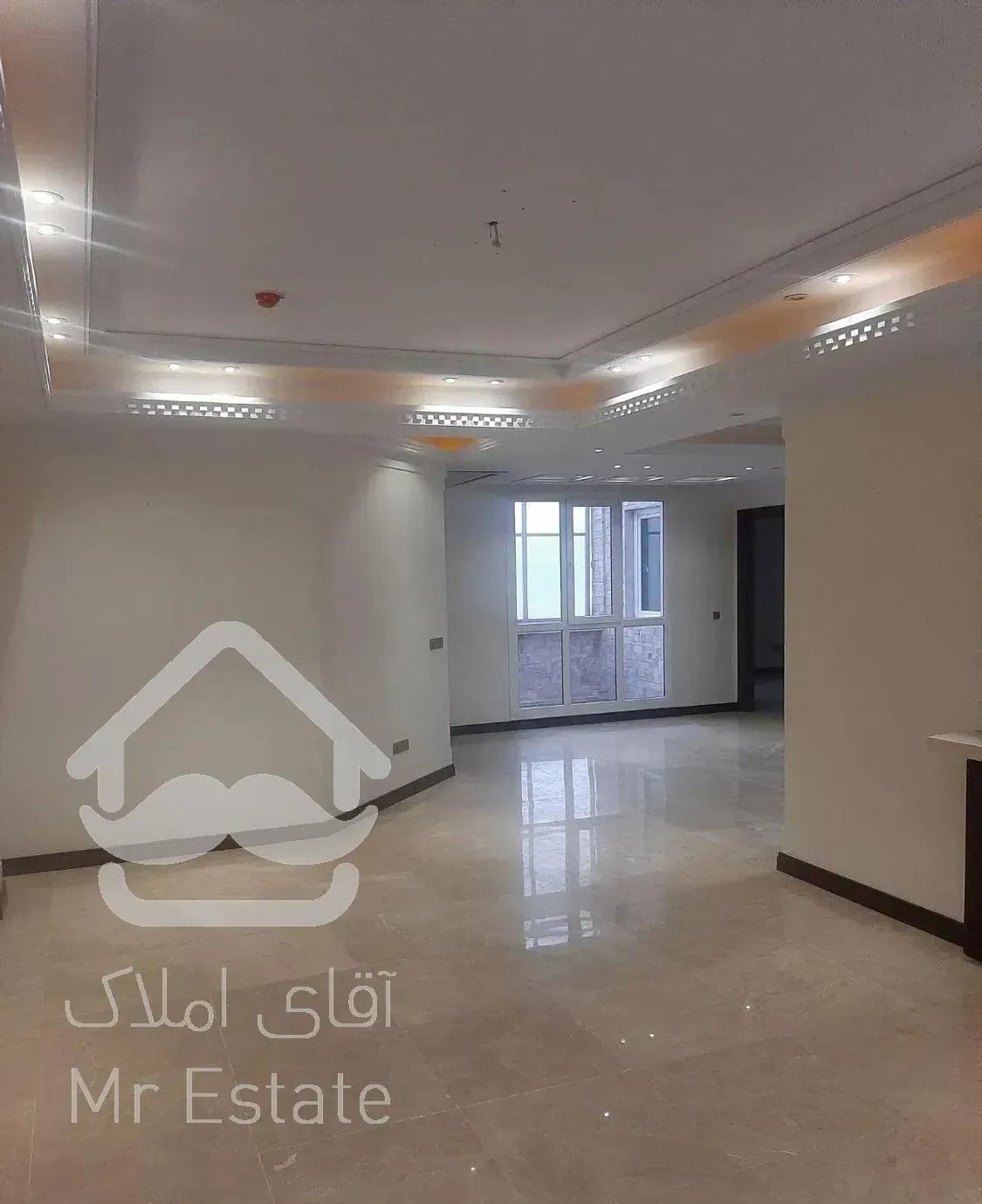 واحد ۱۱۰ متری فول