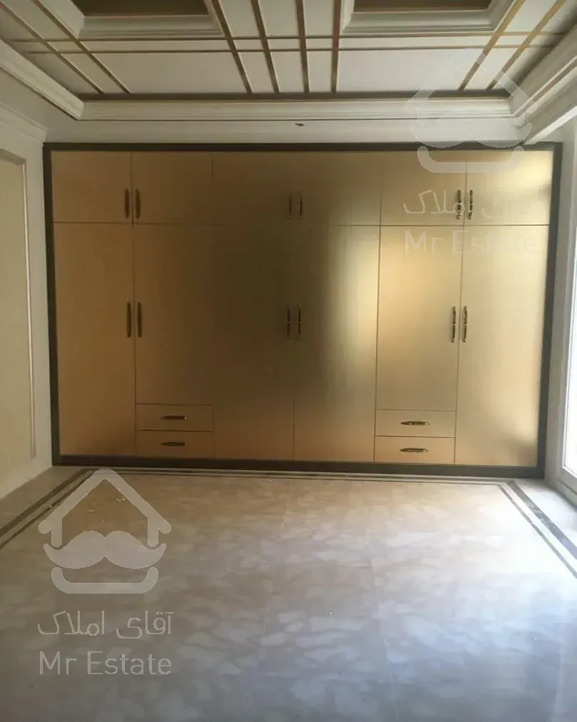 آپارتمان۳۰۰متری شخصی ساز لاکچری شهرک گلستان غربی