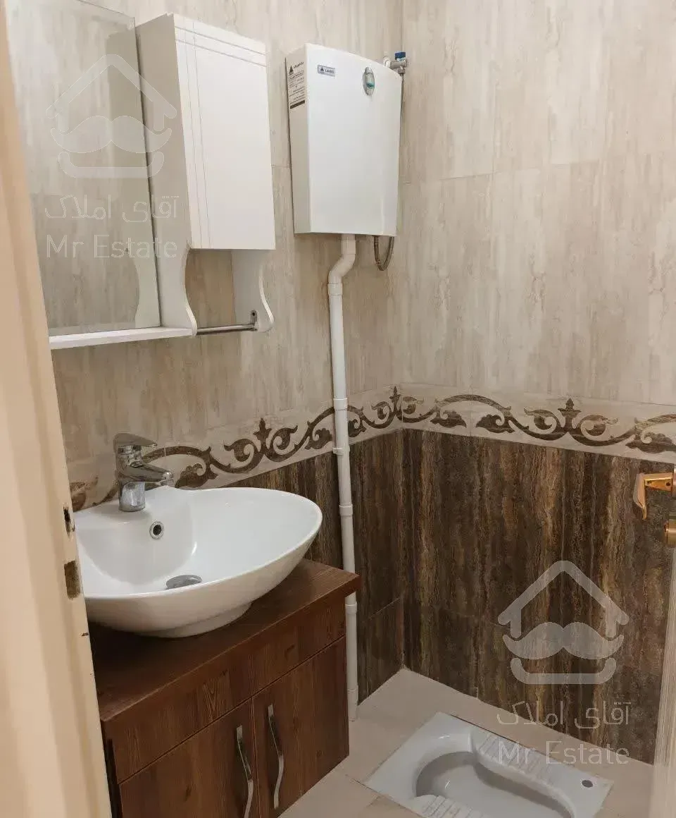 اپارتمان دوخوابه شیخ بهای شمالی