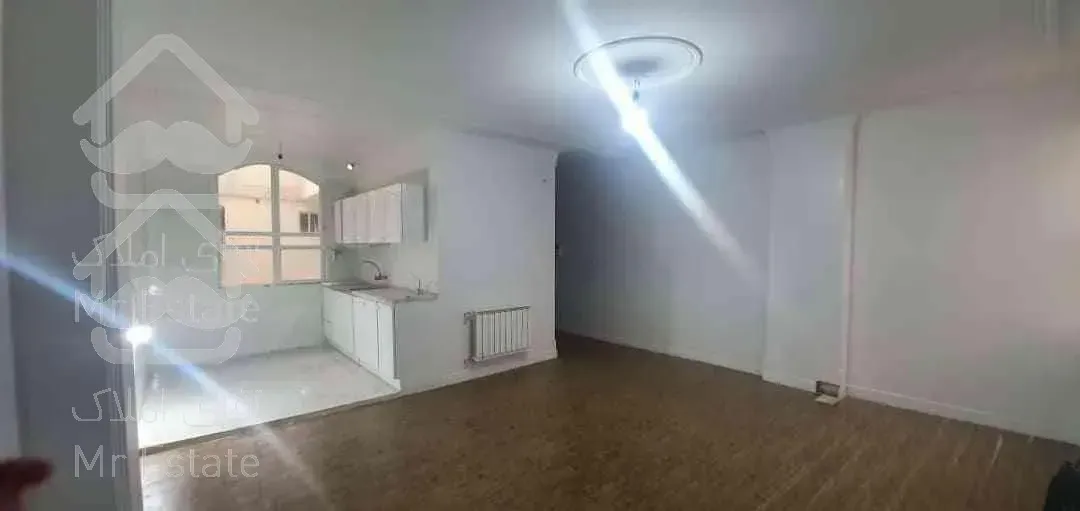 ۵۳ متر اداری بر فردوس شرق