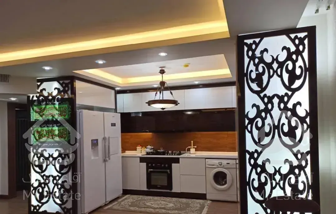 ۱۳۰ متری / ۳ خواب /اشراق / غرق در نور