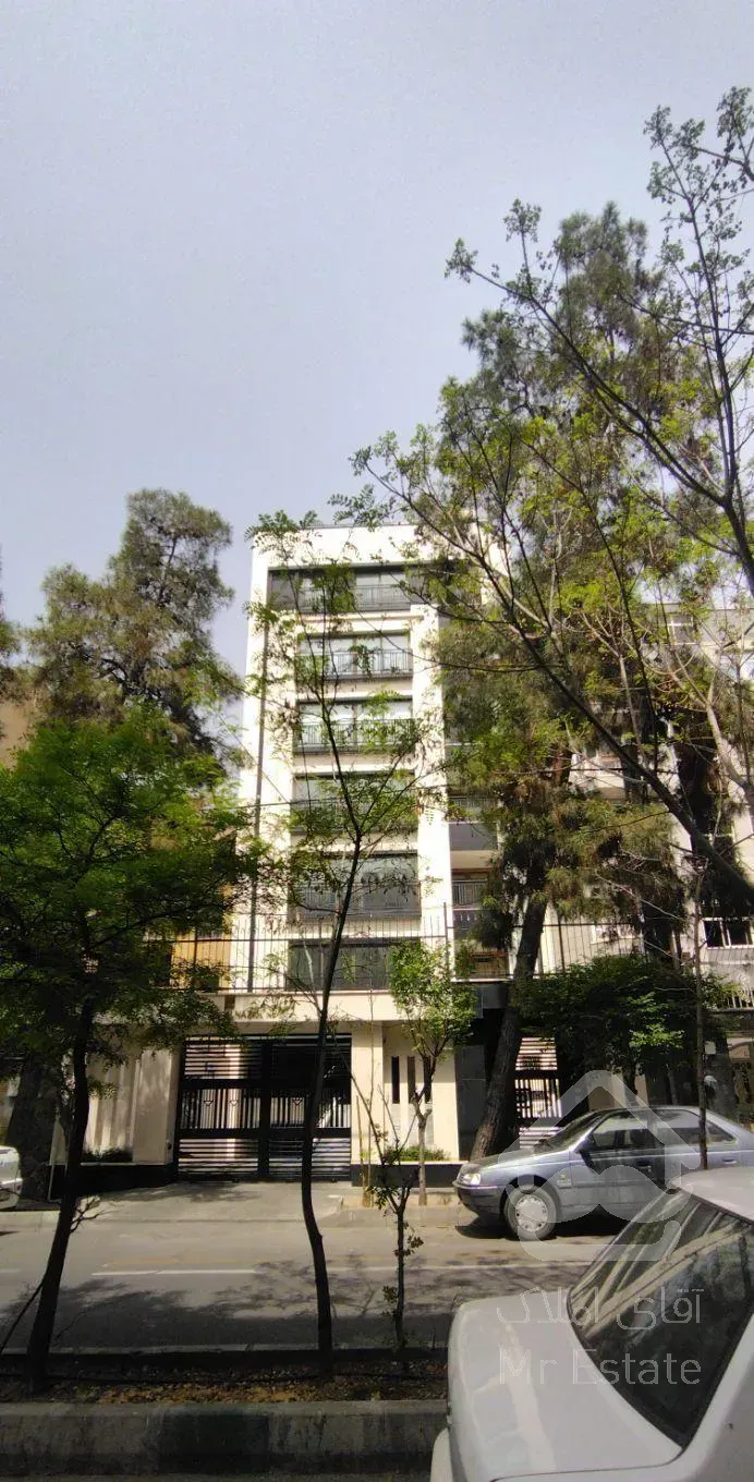 ۲۳۷متر ۴خواب ۲پارکینگ تمام هوشمند