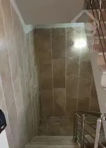 ۱۳۰متر۳خواب/ ارومیه شرقی بین اسکندری و اوستا /فول