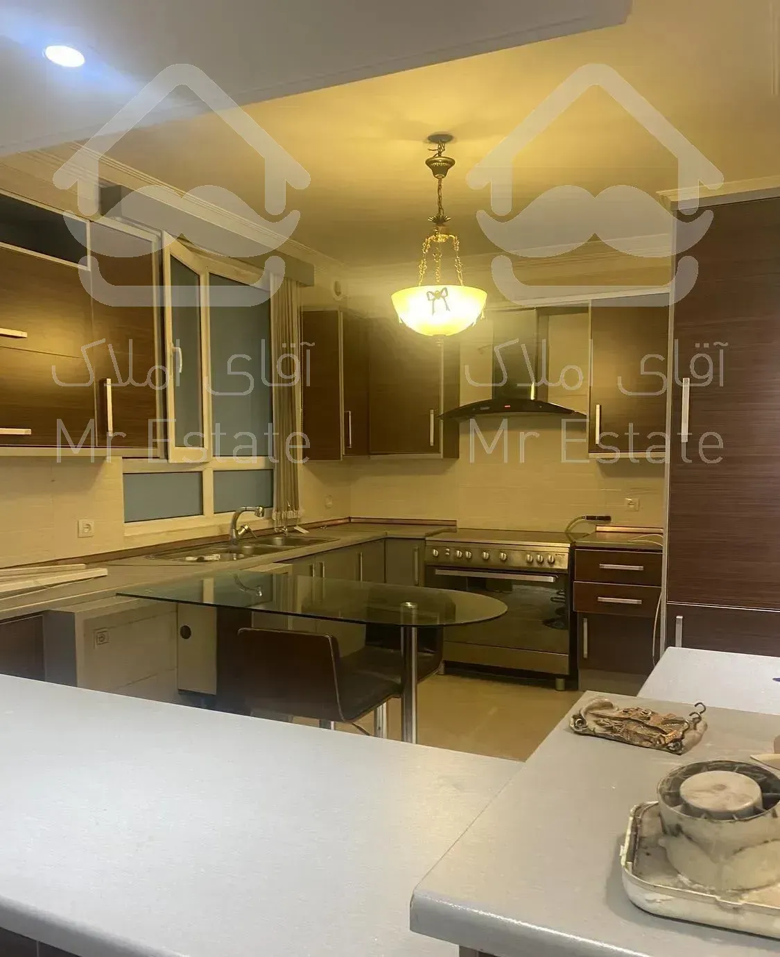 آپارتمان ۱۵۰ متری سه خواب حکمت بر خیابان واعظی