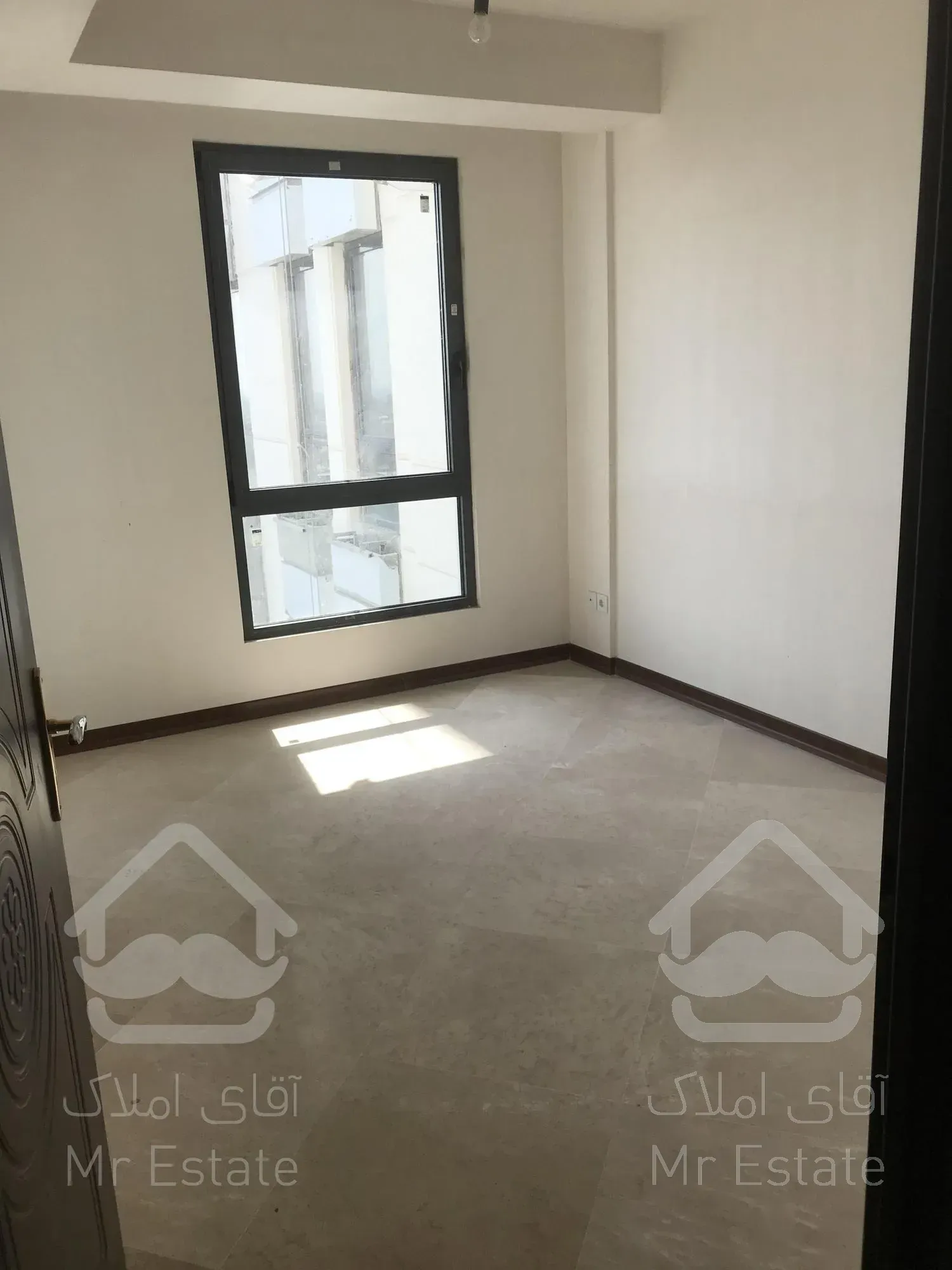 ۱۰۵ متر کلید نخورده در دریاچه