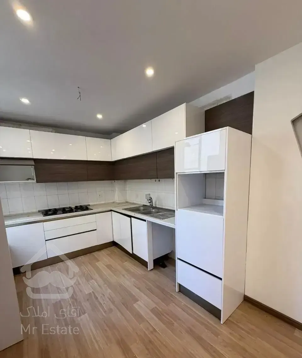 آپارتمان ۵۹متری ۱خواب . بازسازی شده . طوقانی