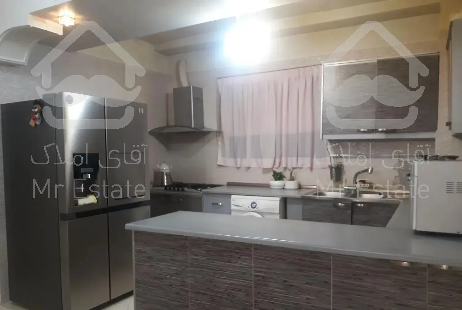 آپارتمان هشتاد دومتری فول