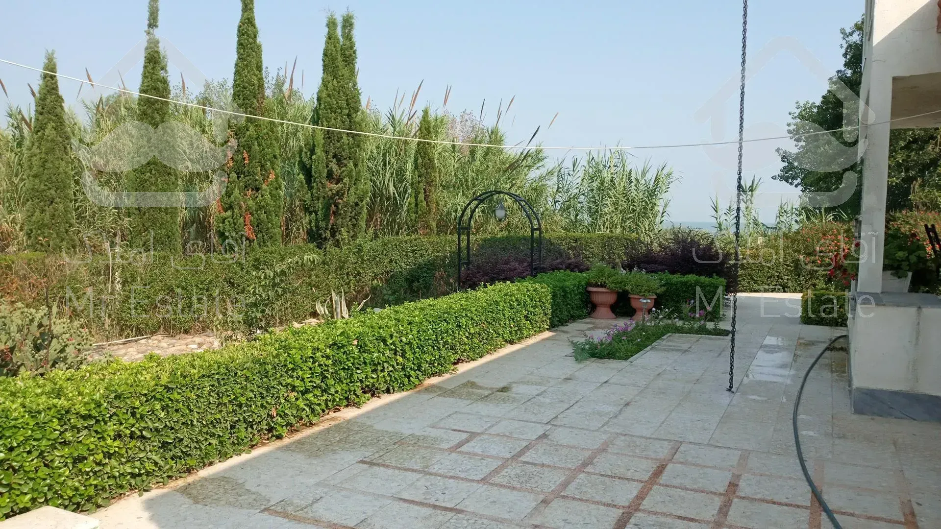 خرید باغ ویلا ۸۸۰ متری پلاک یک دریا در ساری جاده پلاژ