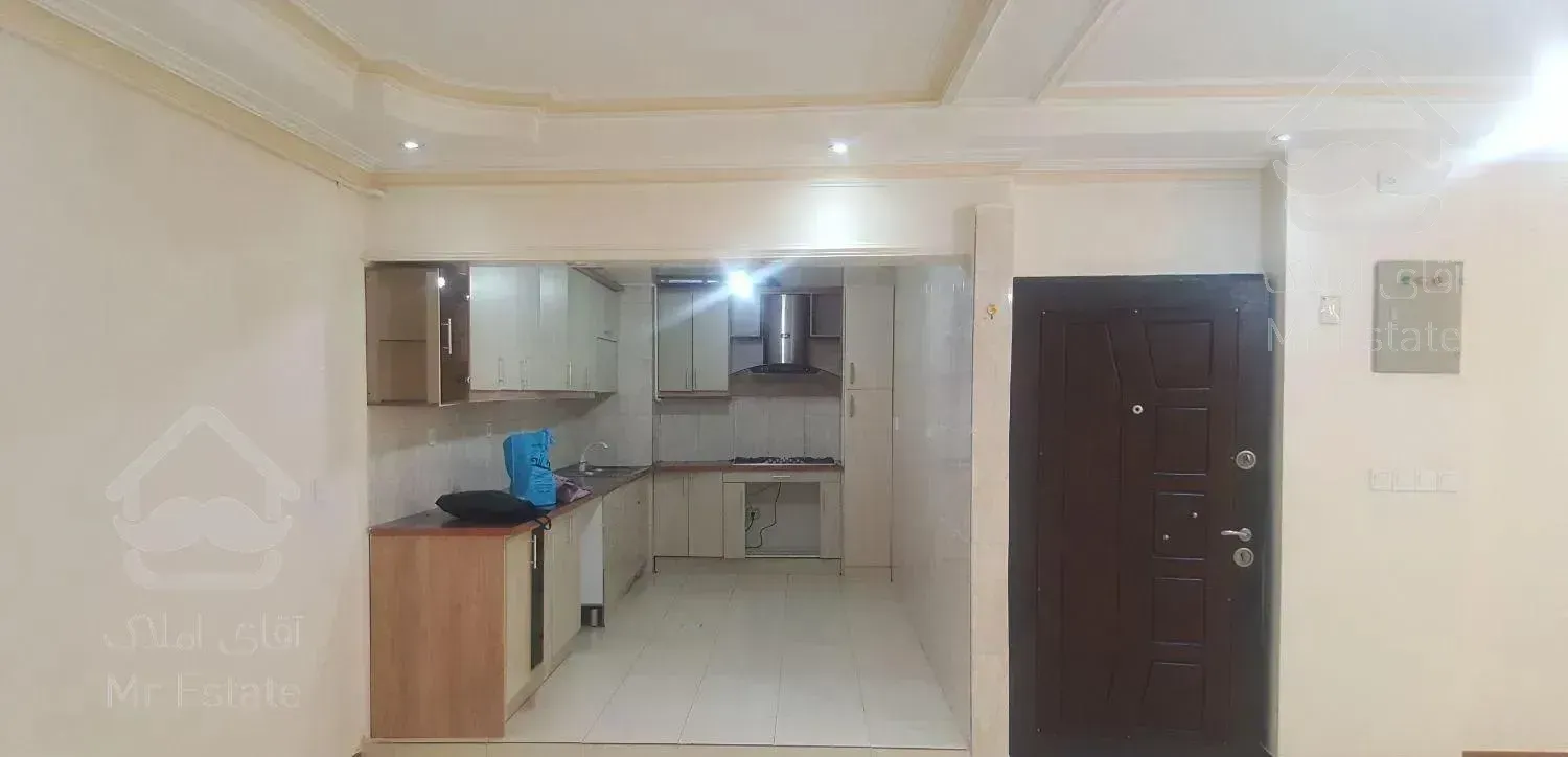 آپارتمان      مسکونی