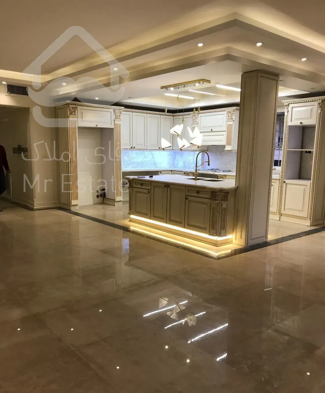 120 متری سپند / برج باغ / فول مشاعات/۳۰ متر تراس