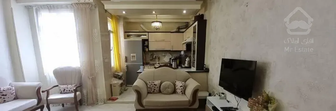 ۴۳ متری تکواحد