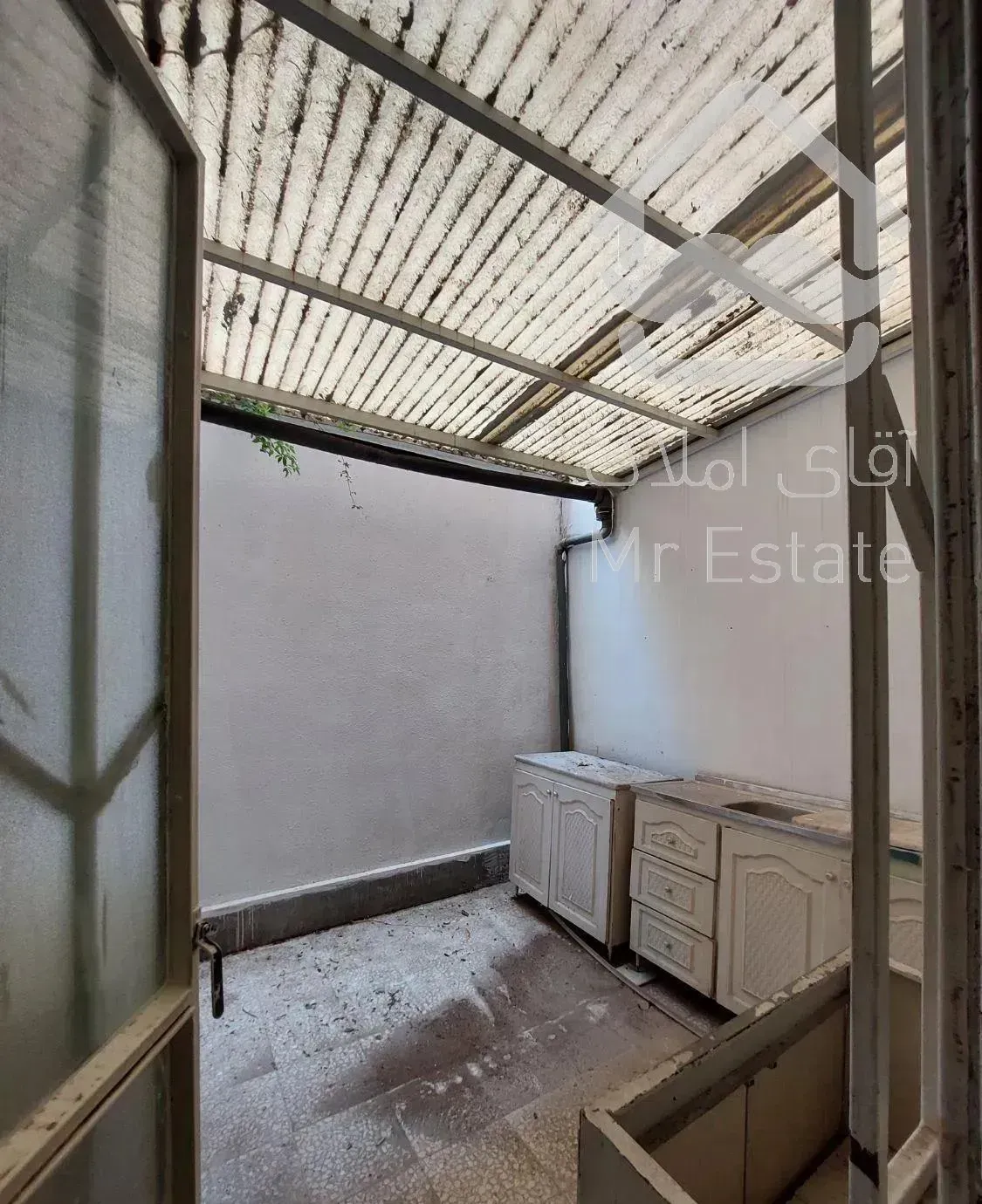 ۱۰۰متری ۲خوابه فول امکانات