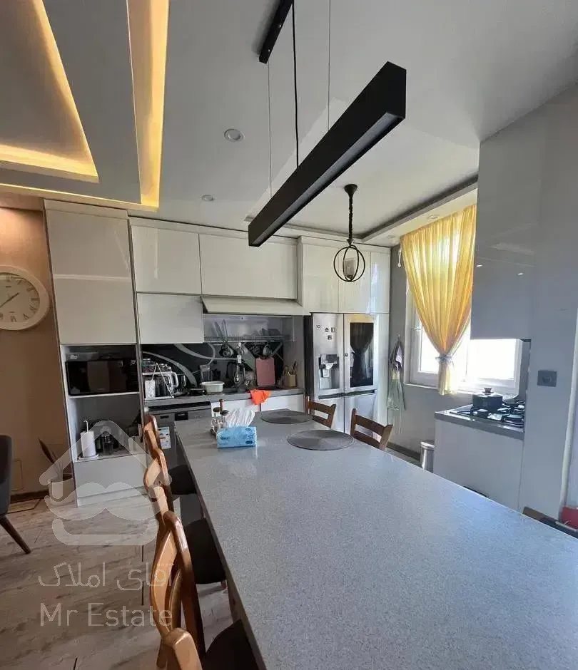 ۶۲ متر/بازسازی شده/پارکینگ/شهران/طوقانی