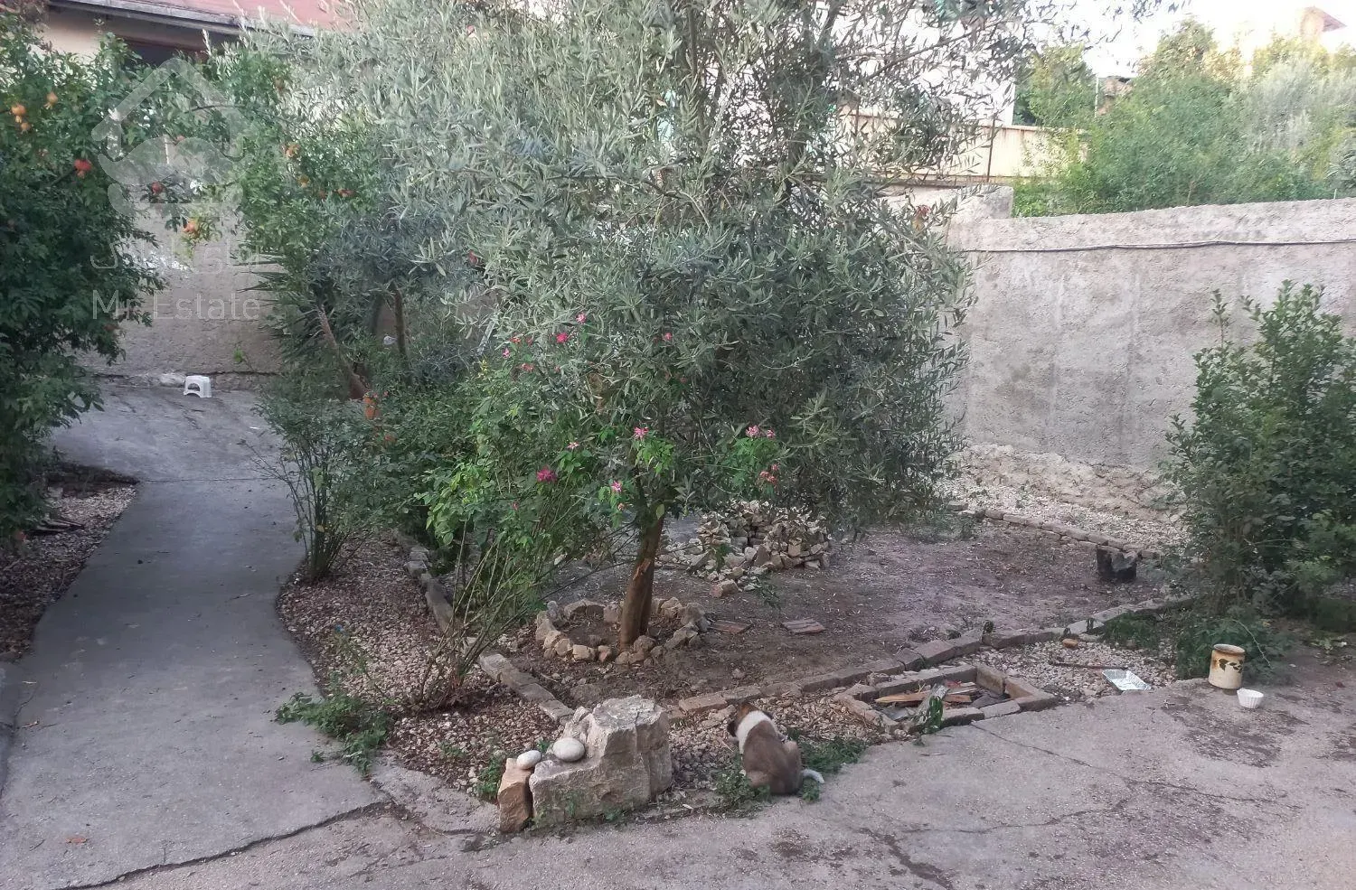 فروش خانه حیاط دار ویلای ۲۲۰ متری