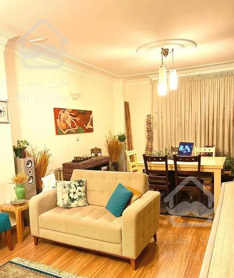 ۸۰ متر ، پارکینگ سندی ، آفتابگیر مستقیم ، بصارتی