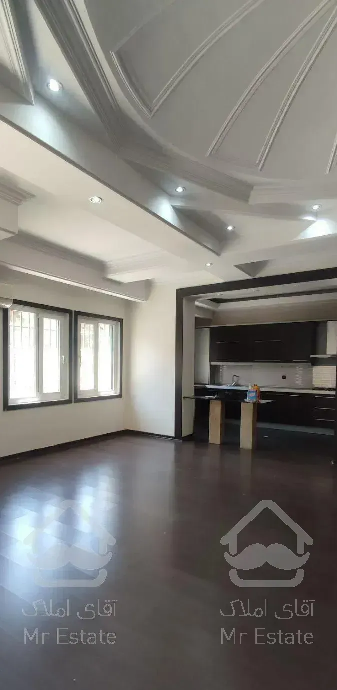 آپارتمان ۳ خوابه ۱۵۰ متری