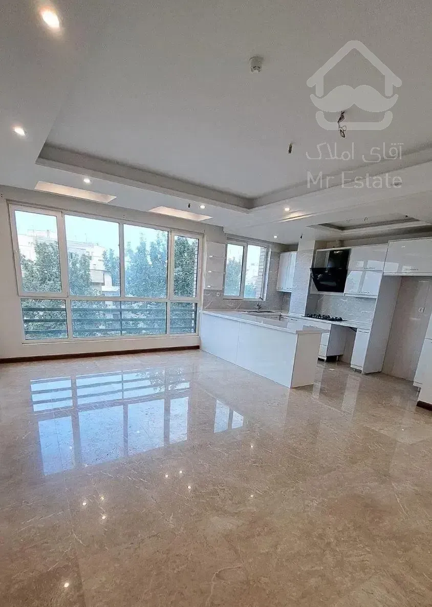 خریدو‌فروش تخصصی            رونیکا‌ پالاس‌ تهرانسر