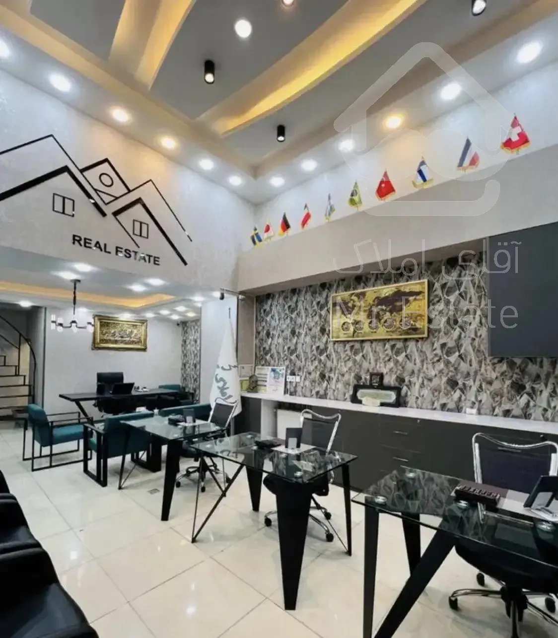 اجاره آپارتمان 130متر/ خوش نقشه سه خواب*املاک کاج*