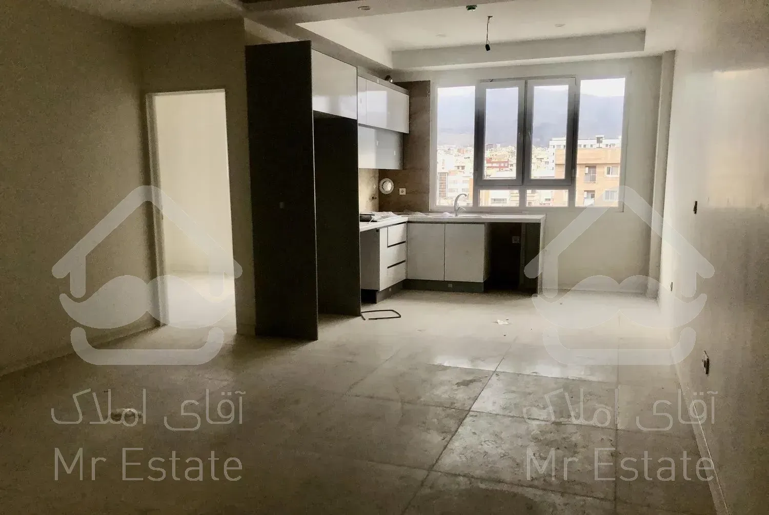 واحد ۸۱ متری با ویو