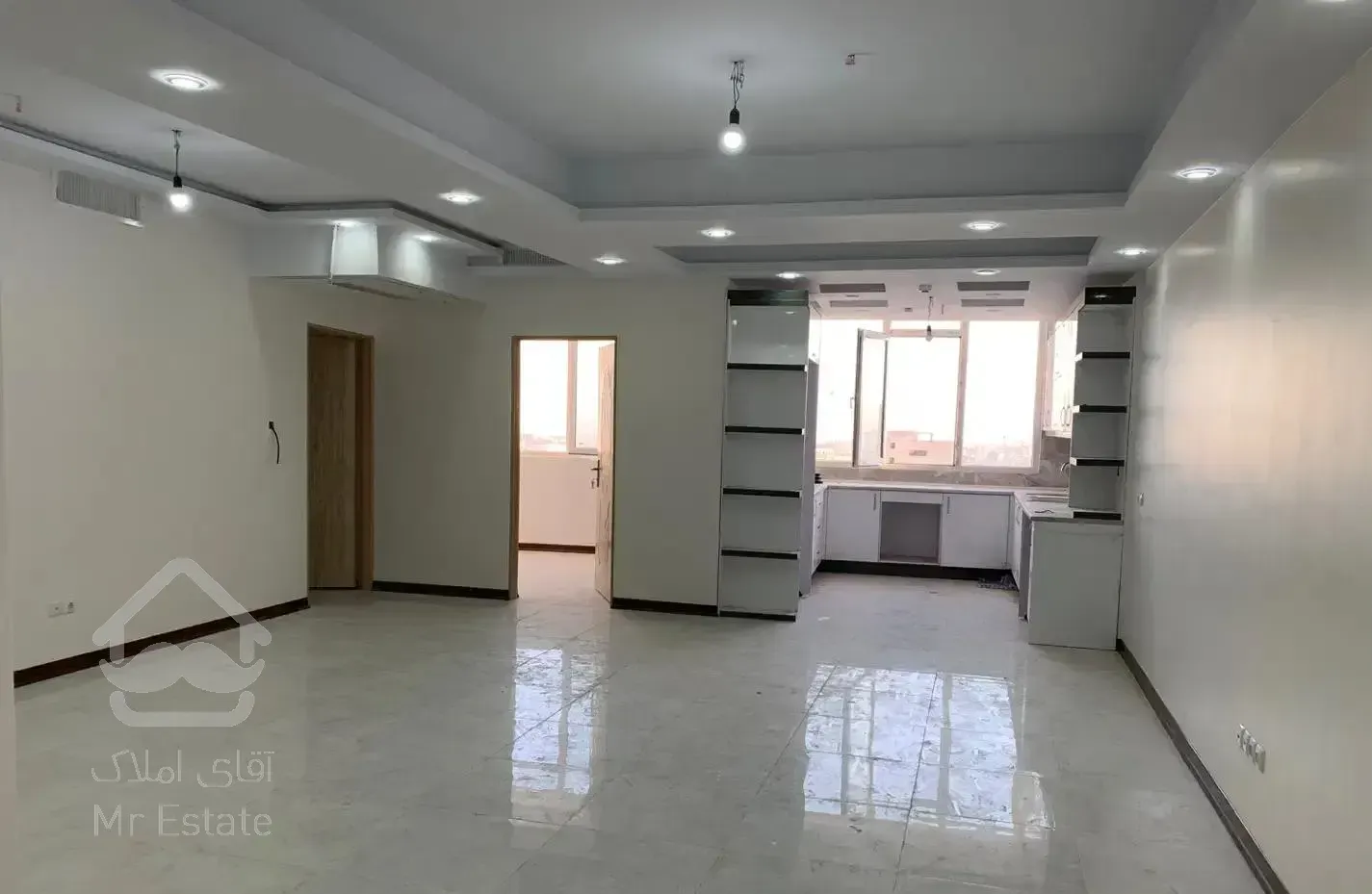 اپارتمان۱۱۰متری فول شریعتی طالقانی