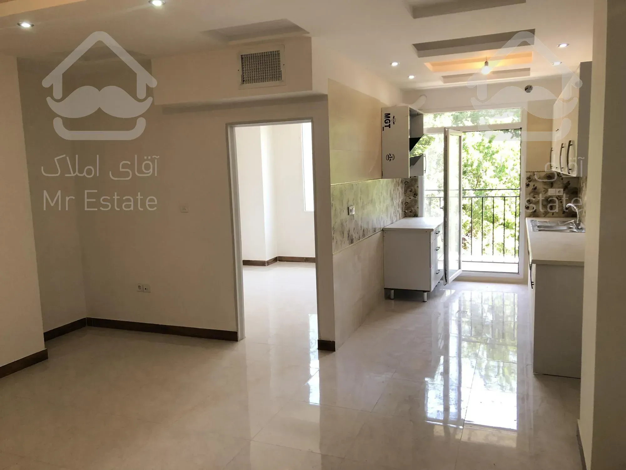 240متراپارتمان کلیدنخورده(قیطریه)