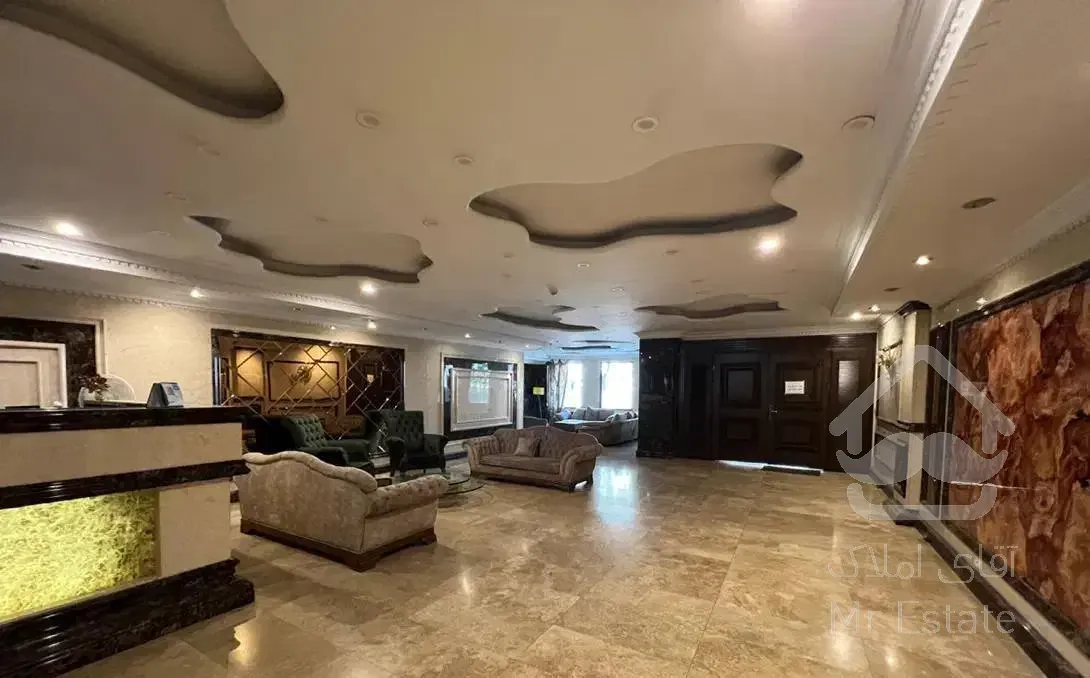 ۱۷۵متر ۳خواب ۲پارکینگ لابی من دار استخرفعال گلزار