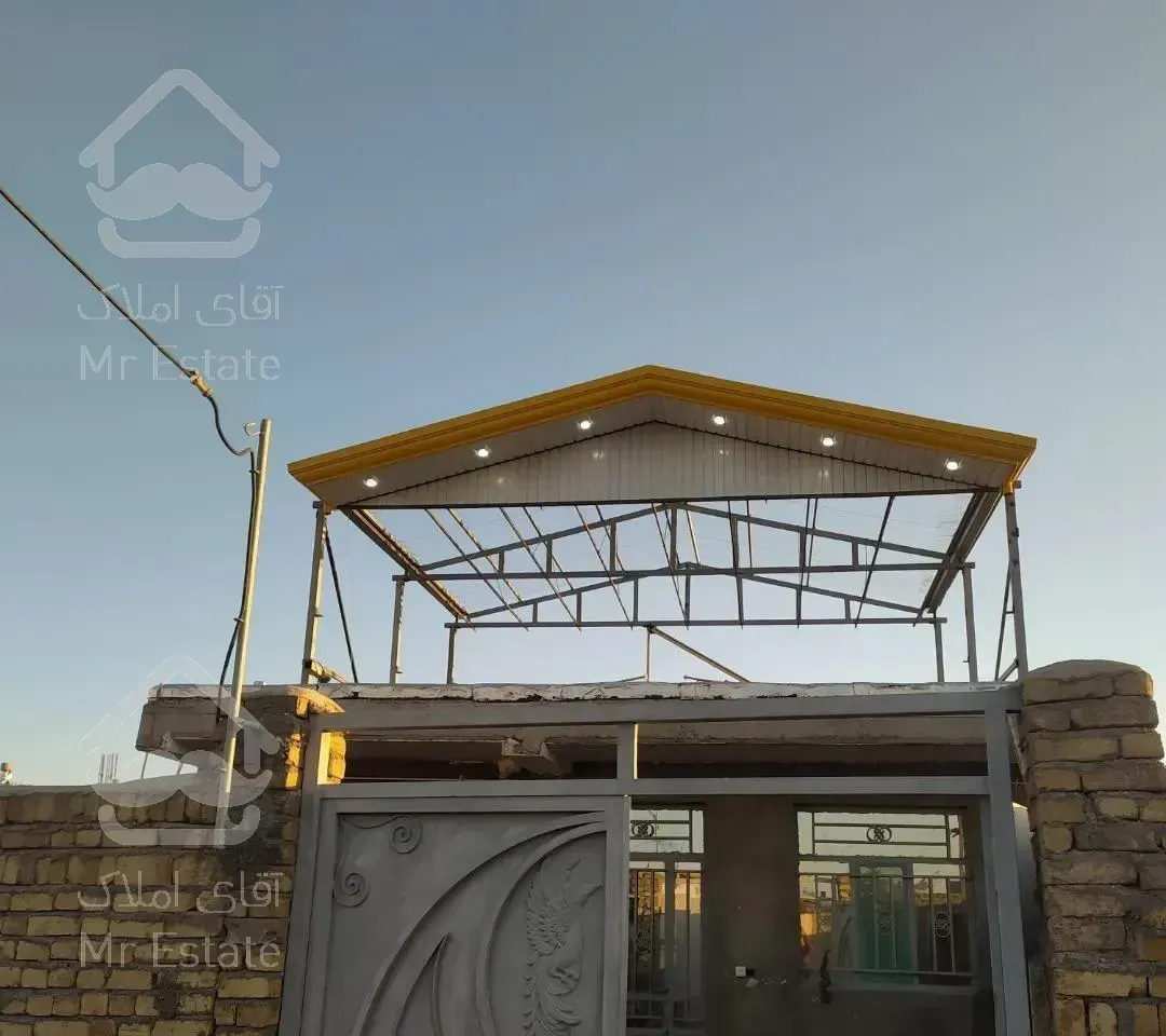 اجرای سقف شیروانی نور مخفی