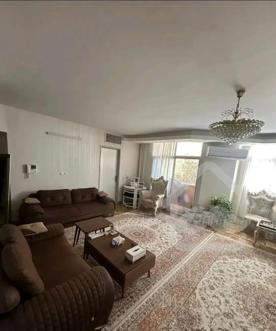 ۱۰۸ متر/ سه خواب/جنوبی غرق نور/انقلاب اسلامی/