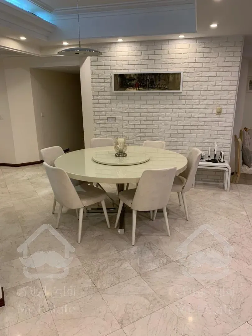 ٢٢٠ متری برج کوه نور کامرانیه