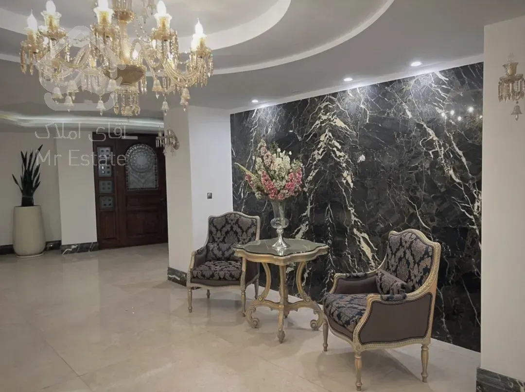 ‌آپارتمان مبله ۲۲۰ متر فرشته