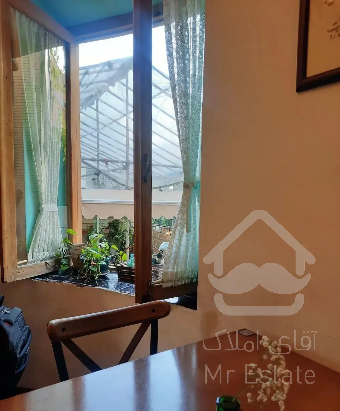 فروش آپارتمان ۶۲ متری ۱ خوابه طبقه ۲ در بازار