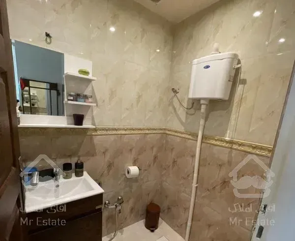 آپارتمان دوخوابه، دربند