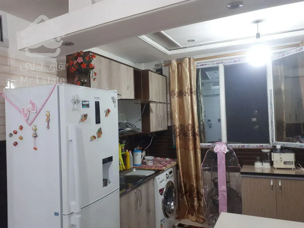 فروشی 50 متری