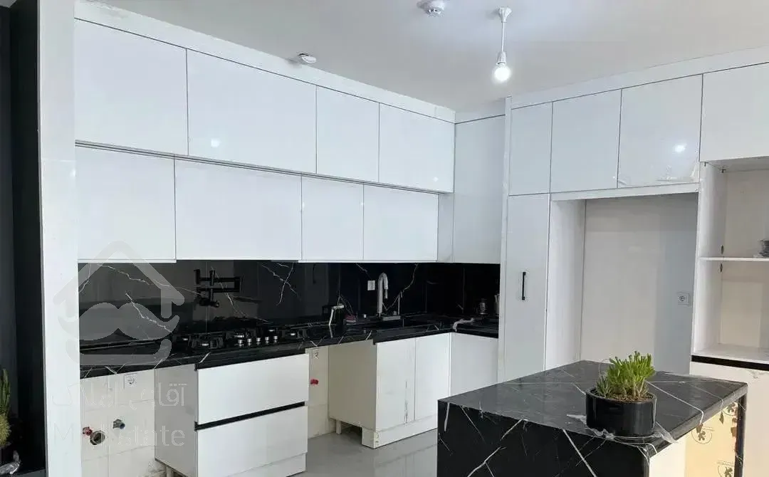 ۱۵۵ متری / صفر / لوکس (اقبال)