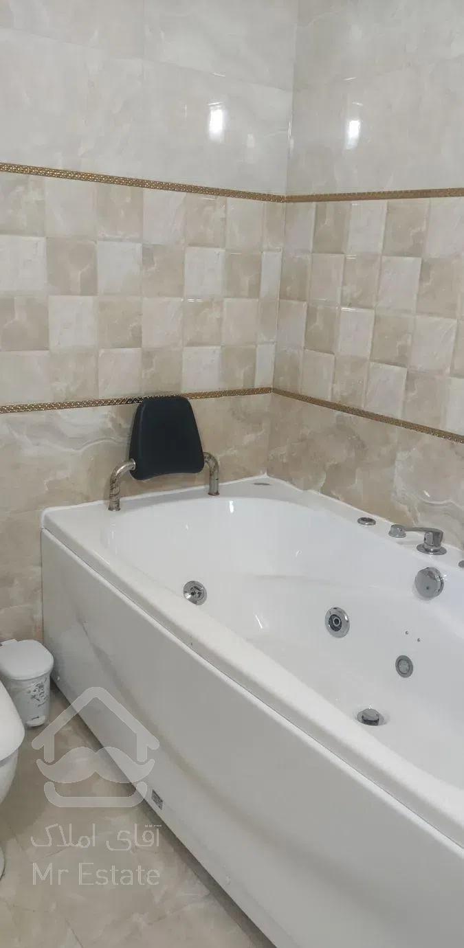 آپارتمان کاملا بازسازی شده 137 متری