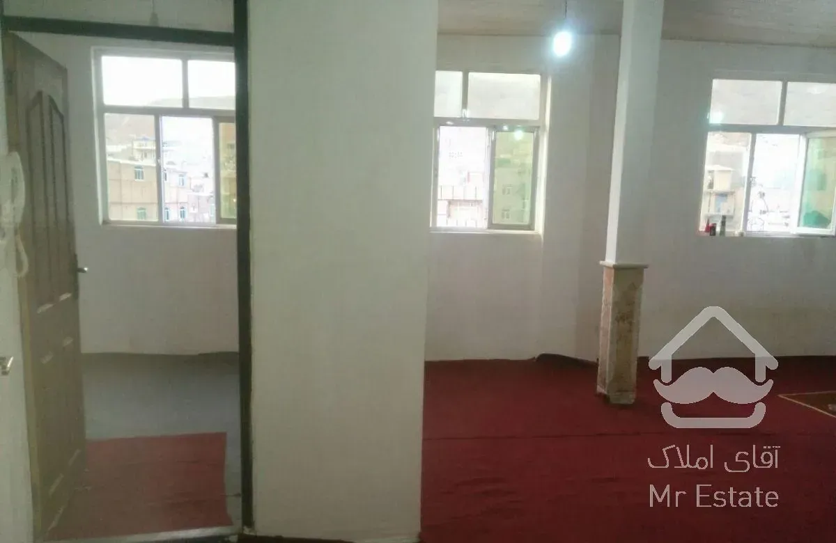 آپارتمان۹۰مترچهارراه عباسی اول شهیدرجایی