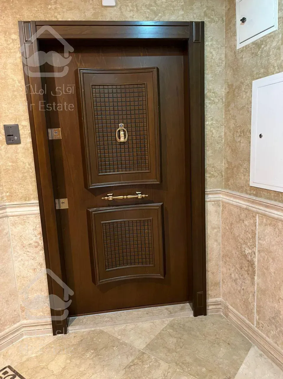 اجاره و رهن آپارتمان زعفرانیه 200  متر لوکس