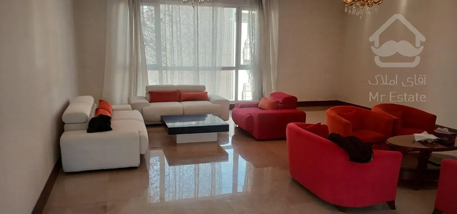 فروش آپارتمان ۱۷۰ متری ۳ خوابه در باغ فردوس