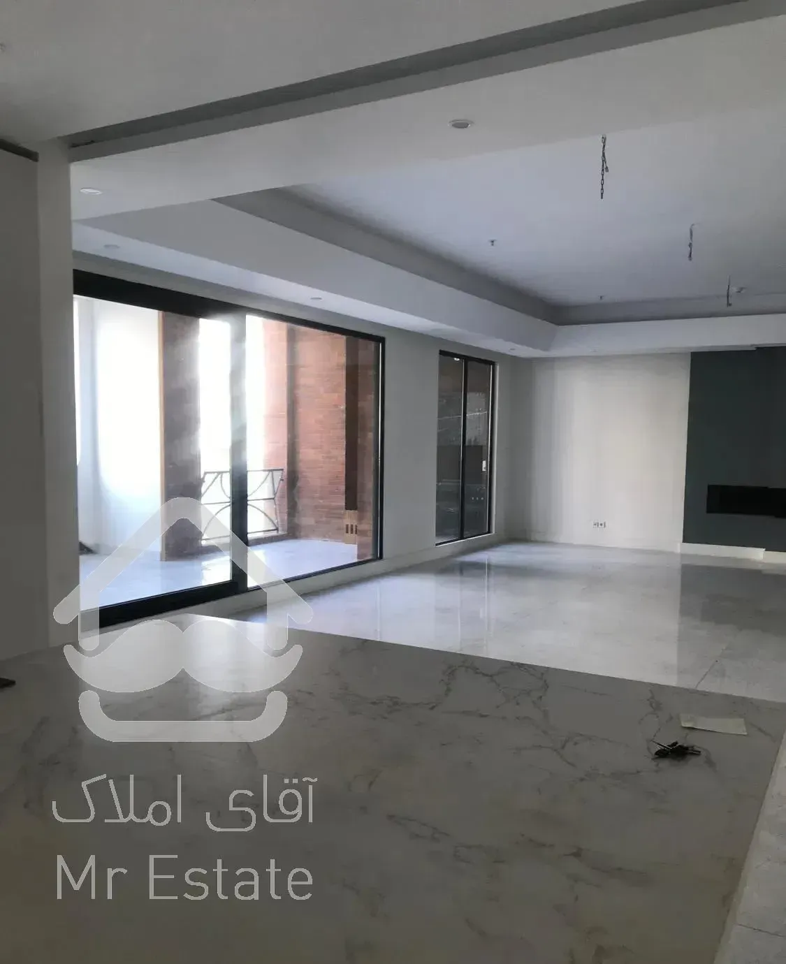 آپارتمان ۲۶۰ متری دروس ۴ خواب فول مشاعات