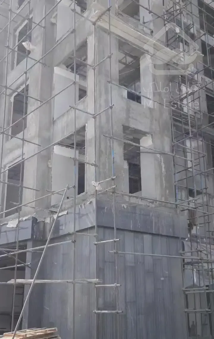 رویال هما/گنج منطقه دو/۲۰۰ متر،سه نبش/قربانی