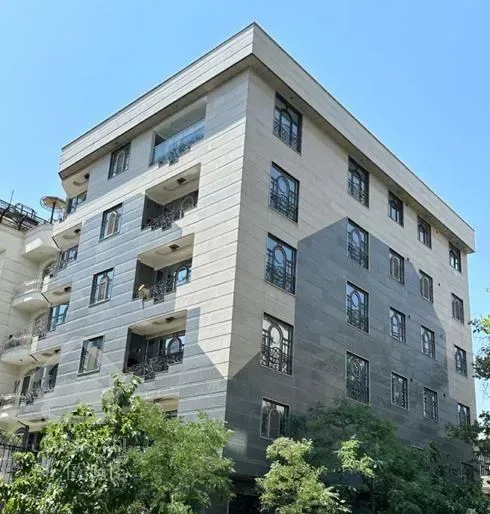 ۱۱۱ متر ۳ خواب تکواحدی سهروردی شمالی آپادانا نوبخت