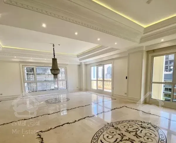 آپارتمان ۲۷۰ متری فرشته